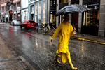 Kraftige byger kan ifølge meteorolog poppe op og sende store mængder vand ned over Danmark.. Foto: Ivan Boll/POLFOTO