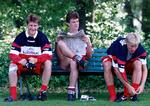 Henrik Larsen (th) blev topscorer, da Danmark i 1992 tog fusen på alle og vandt EM. Foto: Finn Frandsen/POLFOTO