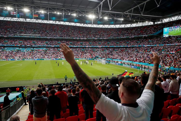 Udenrigsminister Jeppe Kofod har været i kontakt med britisk minister for at få danske fans til semifinale på Wembley i London. Men uden held.  Foto: Matthew Childs/Ritzau Scanpix