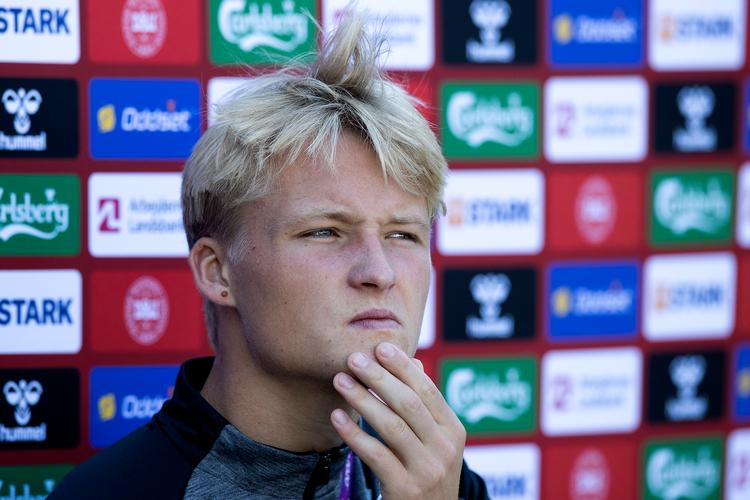 Kasper Dolbergs ansigt er ofte udtryksløst og svært at læse, så man må tage det for gode varer, når han siger, at han har masser af selvtillid.   Foto: Finn Frandsen/POLFOTO