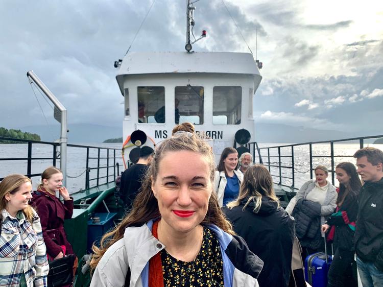 »Vi ærer jer. Ikke med et minuts stilhed, men med et livs kamp«