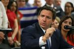 MIAMI, FLORIDA - JULY 13: Florida Gov. Ron DeSantis takes part in a roundtable discussion about the uprising in Cuba at the American Museum of the Cuba Diaspora on July 13, 2021 in Miami, Florida. Thousands of people took to the streets in Cuba on Sunday to protest against the government. Joe Raedle/Getty Images/AFP == FOR NEWSPAPERS, INTERNET, TELCOS &amp; TELEVISION USE ONLY == Foto: Joe Raedle/Ritzau Scanpix