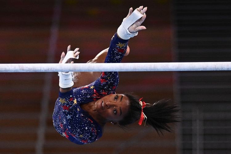 Simone Biles deltager i dag i holdkonkurrencen, hvor hun og de andre amerikanske gymnaster skal forsvare guldmedaljen fra Rio de Janeiro i 2016. Foto: Martin Bureau/Ritzau Scanpix