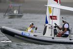 Anne-Marie Rindom var helt knust efter fredagens to sejladser ved OL, da hun satte det meste af sin føring over styr. Men hun ligger stadig til guld og kan selv afgøre det i søndagens medaljeræs. Foto: Olivier Morin/Ritzau Scanpix