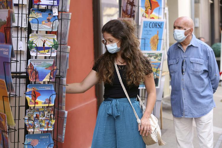 Korsika er, ligesom nu alle andre franske regioner, farvet gul i Udenrigsministeriets rejsevejledninger. Foto: Pascal Pochard-casabianca/Ritzau Scanpix