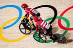 Med sølv i parløbet tog Julie Leth og Amalie Dideriksen som de første danske kvinder i cykling en OL-medalje. Foto: Tariq Mikkel Khan