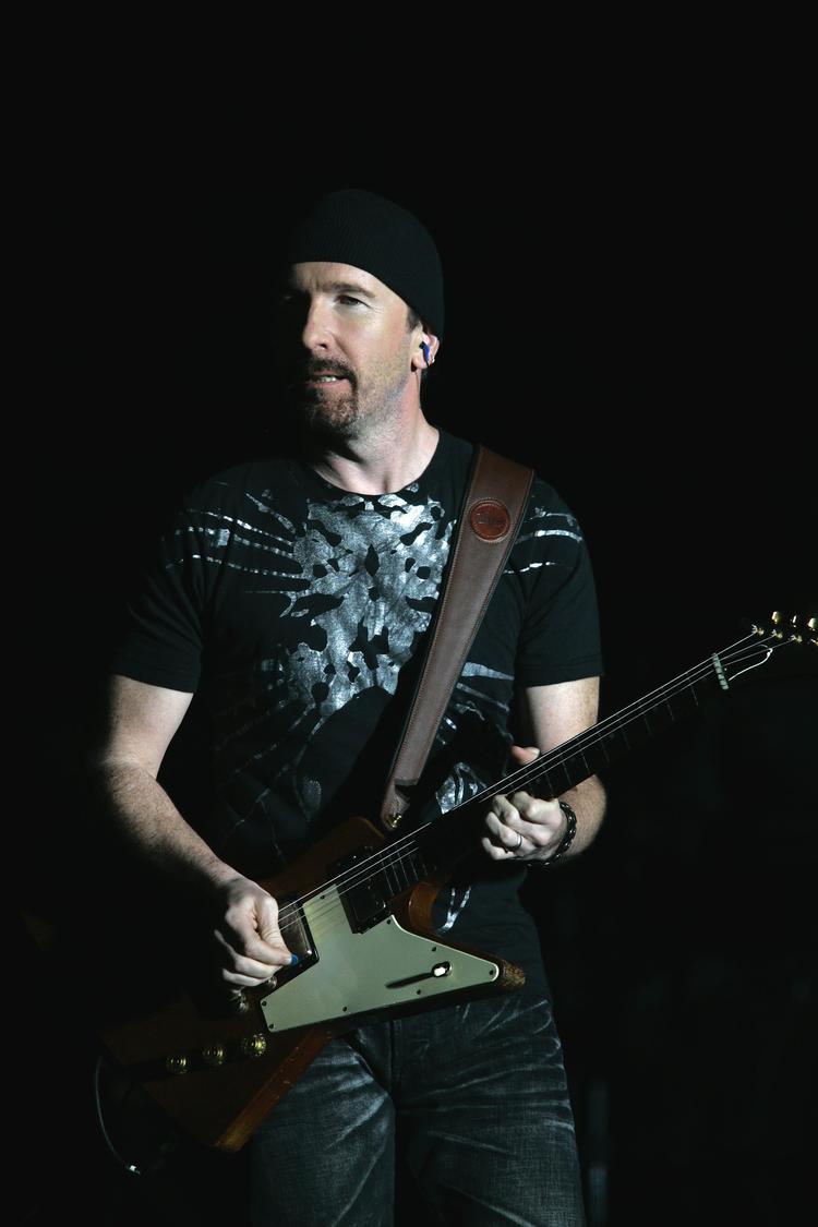 The Edge, David Howell Evans, fra U2 har skabt sin egen ekkoringende guitarlyd. Nu fylder ireren 60. Foto: Jens Dresling/POLFOTO