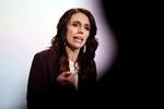 Corona er via lukkede grænser blevet holdt på afstand i New Zealand. Men det giver nu nye udfordringer, blandt andet mangel på arbejdskraft. Nu vil landets premierminister, Jacinda Ardern, lempe grænselukningen.  Foto: Pool New/Ritzau Scanpix