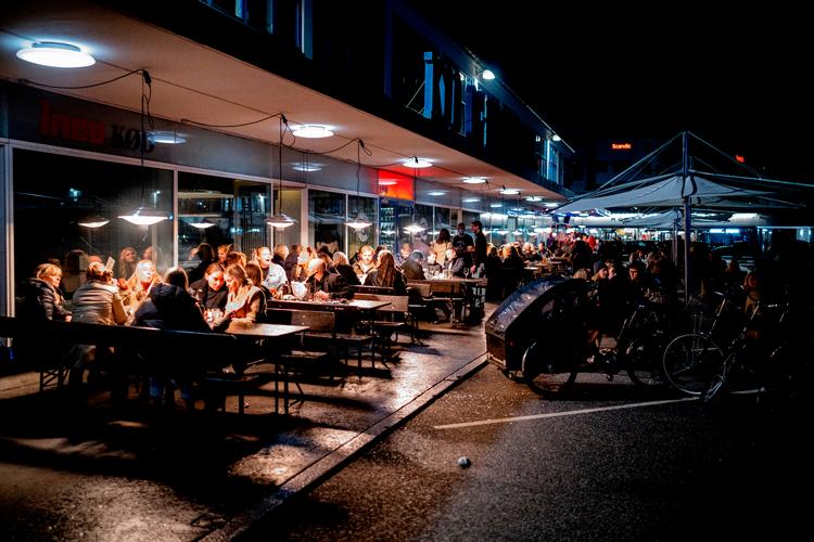 Et af de steder, 'Sofie' hang ud med ekskæresten, var Kødbyen. »Første gang, jeg cyklede gennem Kødbyen efter bruddet, fik jeg simpelthen så meget kvalme.  Jeg følte mig så eksponeret«, siger hun i dag. Foto: Anthon Unger