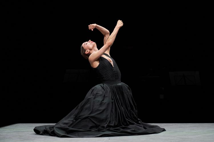 Den internationale balletstjerne Maria Kochetkova – forunderligt petit, men med en udstråling, der fræser gennem det hele – gør hende til noget af en trumf. Foto: Tom McKenzie 