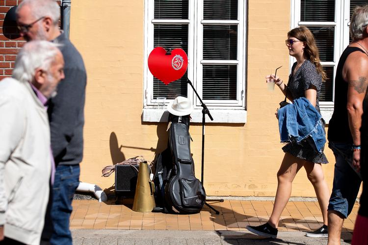 Danmarks bruttonationalprodukt voksede med 2,2 procent i andet kvartal, hvor landet genåbnede. Foto: Finn Frandsen/POLFOTO