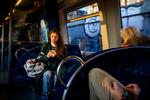Når radioværten Sanne Cigale samler hemmeligheder fra sine følgere på sin Instagramprofil, handler langt det meste om utroskab, misbrug eller ensomhed.  Foto: Jens Hartmann Schmidt/POLFOTO