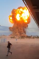 På videoer delt online kan man se, at eksplosionerne fandt sted tæt på en travl hovedvej mellem byerne Taraz og Almaty. Foto: Fyodor Loktev/Ritzau Scanpix