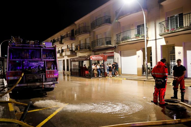 Særligt kystbyen Alcanar (billedet) i Catalonien i det nordøstlige Spanien er blevet hårdt ramt.

 Foto: Stringer/Ritzau Scanpix