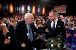 Uffe og Jakob Ellemann-Jensen sammen i 2019, da sidstnævnte blev valgt som ny Venstre-formand. Foto: Jens Dresling/POLFOTO