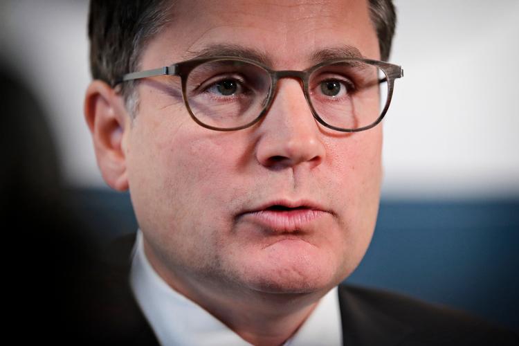 Administrerende direktør i Dansk Erhverv, Brian Mikkelsen, er mest af alt positiv overfor regeringens reformforslag. Men der er et par ting, der skal ændres, siger han. Det gælder for eksempel øget beskatningen af aktier. Det vil dræne især små og mellemstore virksomheder for kapital, vurderer han. Foto: Jens Dresling/POLFOTO