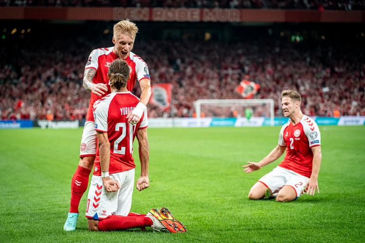 Yussuf Yurary Poulsen sparkede målfesten i gang med sin scoring til 1-0 efter en lidt tøvende dansk start. Foto: Mads Claus Rasmussen/Ritzau Scanpix