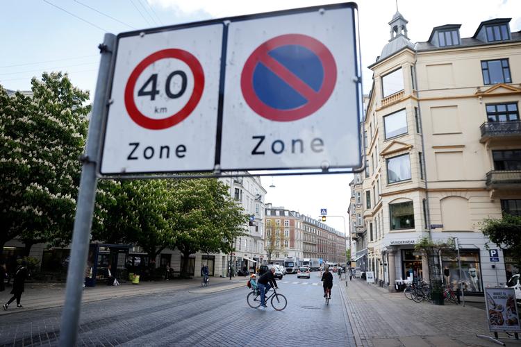Lavere fartgrænser i byerne kan være med til at mindske mængden af alvorlige færdselsulykker. Foto: Jens Dresling/POLFOTO