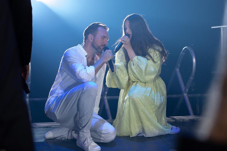 Christoffer Brodersen og Fallulah agerer henholdsvis Jesus og Maria Magdalena, og det gør de godt.  Foto: Toke Bjørneboe