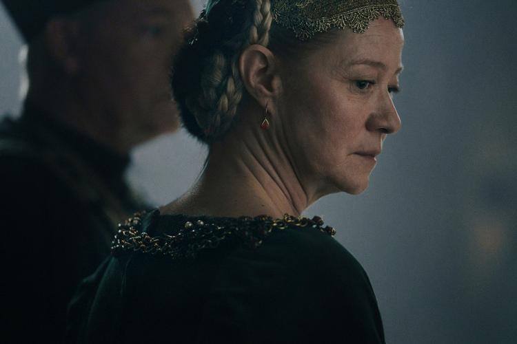 Trine Dyrholm spiller hovedrollen i den anmelderroste 'Margrethe den Første', der netop har fået biografpremiere.  Foto: Dušan Martinček