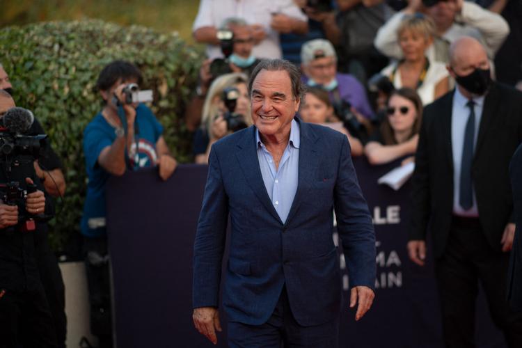 Oliver Stone slog for alvor igennem med sin trilogi om krigen i Vietnam. Selv nåede at være i kamp for de amerikanske styrker i selvsamme krig i to år.  Foto: Loic Venance/Ritzau Scanpix