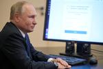Putin stemmer elektronisk i Moskva...
 Foto: Sputnik/Ritzau Scanpix