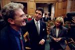 Folketingets åbning i 1998.  Holger K. Nielsen, Anders Fogh Rasmussen og Pia Kjærsgaard. Foto: Jens Dresling