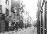 Springgade, det senere Pilestræde, var et af de steder, hvor man jævnligt kunne møde Elisabeth Hansen.  Foto: Johannes Hauerslev Foto: Johannes Hauerslev
