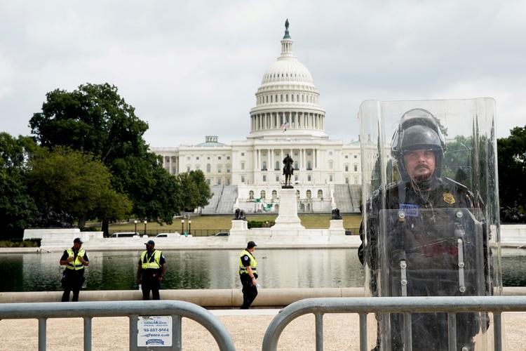 George Floyd døde i forbindelse med en anholdelse i Minnapoleis., efter at politibetjenten Derek Chauvin pressede sit knæ mod hans hals i adskillige minutter. FOTO: REUTERS Foto: Elizabeth Frantz/Ritzau Scanpix