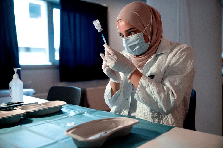 Vaccinerne har betydet, at der er kontrol med epidemien i Danmark. Foto: Jacob Ehrbahn