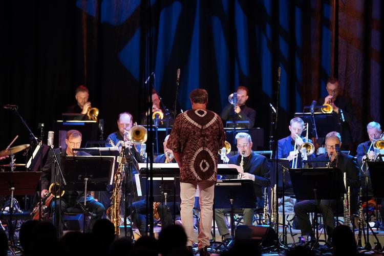 Lars Møller styrede showet med sikker hånd.  Foto: Nicholas Koch Futtrup