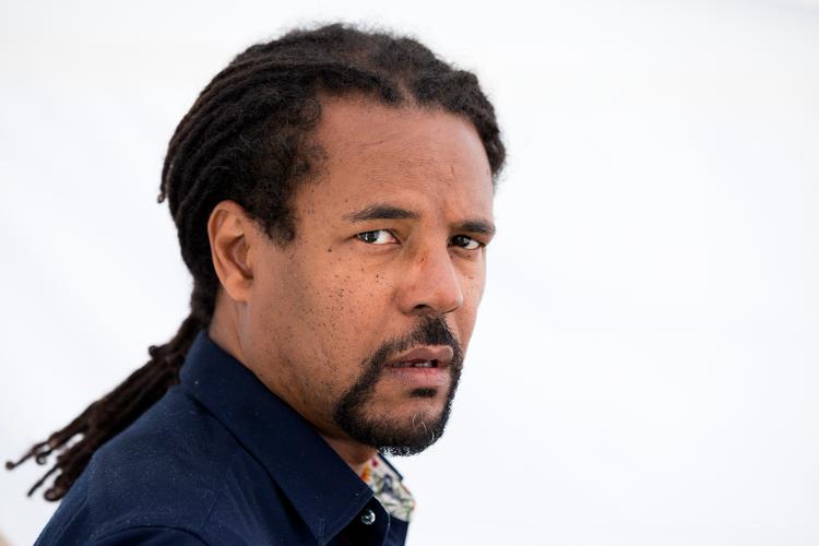 Forfatteren Colson Whitehead har kastet sig over krimigenren i sin nye bog, 'Harlem Shuffle', som handler om småkriminelle i 1960’ernes Harlem.  Foto: Finn Frandsen