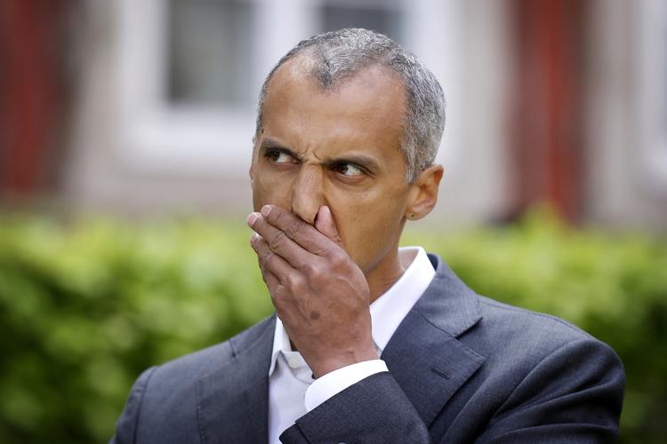 Regeringen vil alligevel ikke acceptere, at evakuerede afghanere har flere koner eller mindreårige ægtefæller, oplyser Udlændinge- og Integrationsminister Mattias Tesfaye (S). Foto: Jens Dresling