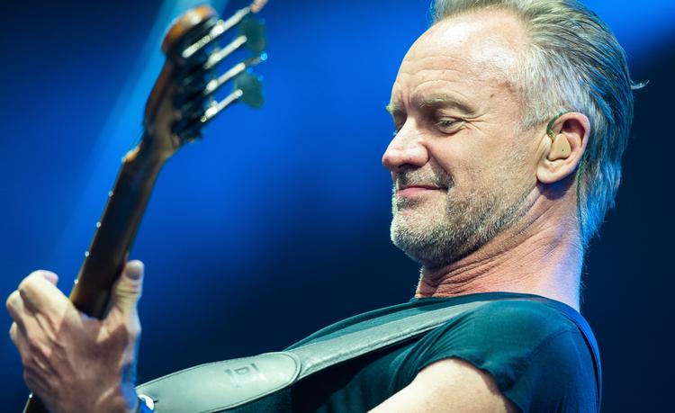     The Police gjorde Sting til popidol. Siden har han på talrige udgivelser vist, at han overhovedet ikke kan holdes inde i den betegnelse.  Foto: Christophe Gateau/Ritzau Scanpix