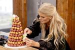 Croquem-fucking-bouche, den franske bryllupskage, der altid volder bagedystdeltagere problemer og derfor er en klassiker i konkurrencen.  Foto: Agnete Schlichtkrull/DR