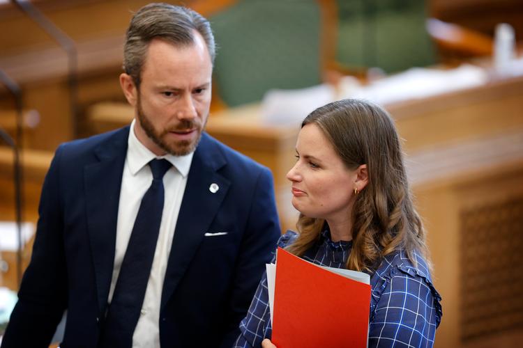 Venstres formand Jakob Ellemann-Jensen vil give danskerne et ’frihedsløfte’. Det siger han i sin tale ved Venstres landsmøde i Herning lørdag. Foto: Jens Dresling