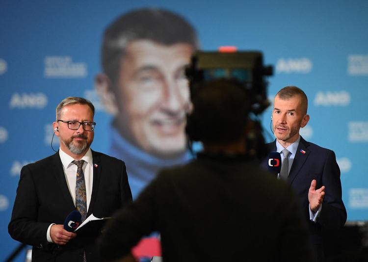 Tjekkerne har stemt, og det tegner til at blive en valggyser Foto: Joe Klamar/Ritzau Scanpix