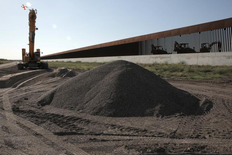 De amerikanske myndigheder indstiller nu det videre arbejde på den grænsemur, tidligere præsident Donald Trump ville udbygge markant. Foto: Jason Garza/Ritzau Scanpix