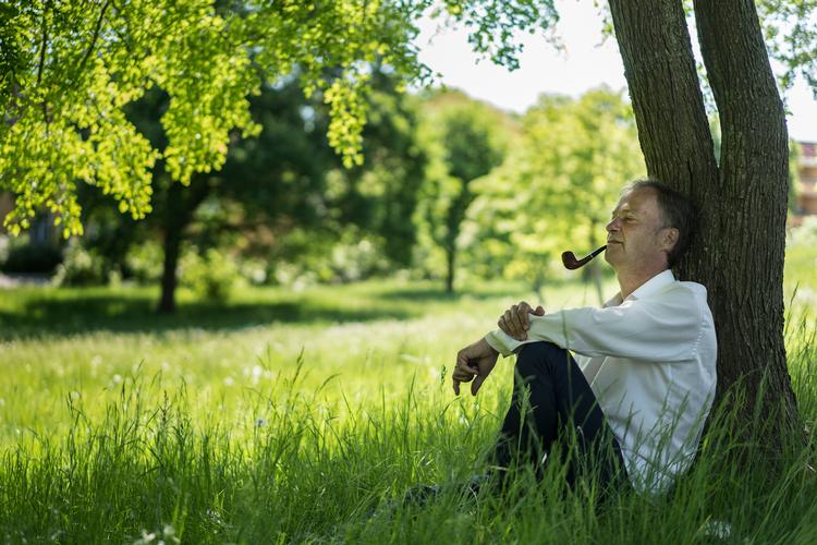 Bettina Heltberg opdager pludselig, at hun har mistet synet på 'det gode øje'', og tænker på forfatteren Knud Romer, som er ved at blive blind.   Foto: Stine Bidstrup/ritzau/Stine Bidstrup