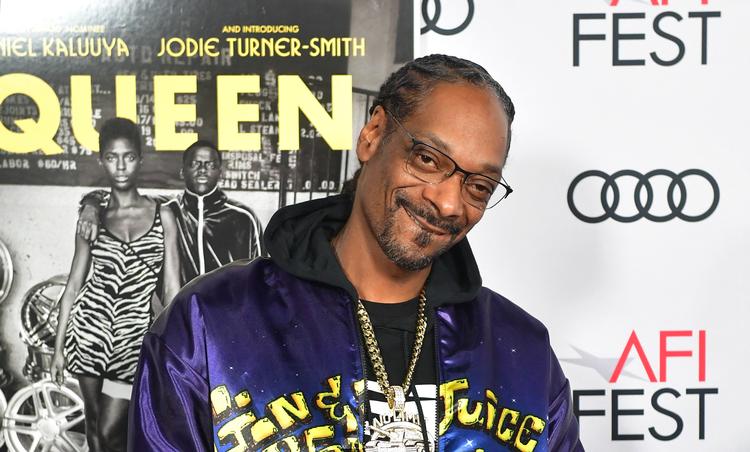 Selv om Snoop Doggs albumkarriere har været ujævn, kan han stadig samle et kæmpestort publikum til sine koncerter.  Foto: Frederic J. Brown/Ritzau Scanpix