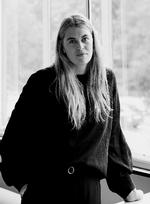 Sidsel Alling har gjort sin hobby og passion for mode og interiør på sociale medier til sin levevej ved at hjælpe livsstilsbrands med at skabe indhold, der ses, høres og læses.​ 
