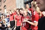 I 2017 vandt Danmark sølv til EM i Holland, og kvinderne fik storslået modtagelse på Københavns Rådhus. Det startede en fantastisk udvikling for kvindefodbolden, der kan være i fare, hvis VM hvert andet år bliver en realitet.    Foto: Jonas Olufson