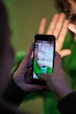 Den danske grænse for brug af sociale medier og spil er 13 år - 3 år mindre end i resten af EU.  Foto: Maud Lervik