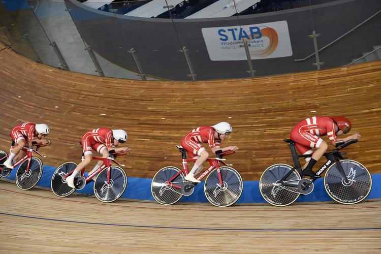 Den danske forfølgelseskvartet i aktion under VM i Roubaix.
 Foto: Francois Lo Presti/Ritzau Scanpix