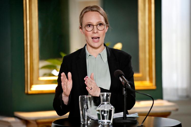 Miljøminister Lea Wermelin kritiserer kommunerne for at nøle med at beskytte drikkevandet. Foto: Jens Dresling