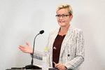 Indenrigs- og boligminister Kaare Dybvad Bek, sundhedsminister Magnus Heunicke og børne- og undervisningsminister Pernille Rosenkrantz-Theil præsenterede udspillet 'Tættere på II - Sundhed, uddannelse og lokal udvikling' på et pressemøde onsdag. Foto: Claus Bech/Ritzau Scanpix