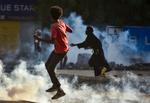 Siden mandagens militærkup i Sudan har der været demonstrationer i gaderne i hovedstaden Khartoum. Foto: -/Ritzau Scanpix