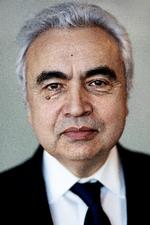 Det Internationale Energiagentur har netop udgivet sin første omfattende rapport med en køreklar plan for, hvordan verden skal opnå klimaneutralitet inden 2050. Politiken har op til COP26 talt med energiagenturets 'rockstjerne', Fatih Birol, om, hvad der skal ske. Og om det, der sker nu, er godt nok. Foto: Jacob Ehrbahn