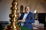     Thomas Reinholdt Rasmussen er med sin stammen helt åben om sit talehandikap. »I dag holder jeg mig til en gammel kirkegænger, der engang sagde til mig, at det jeg sagde, ville han gerne høre to gange«.  Foto: Claus Bjørn Larsen/Ritzau Scanpix