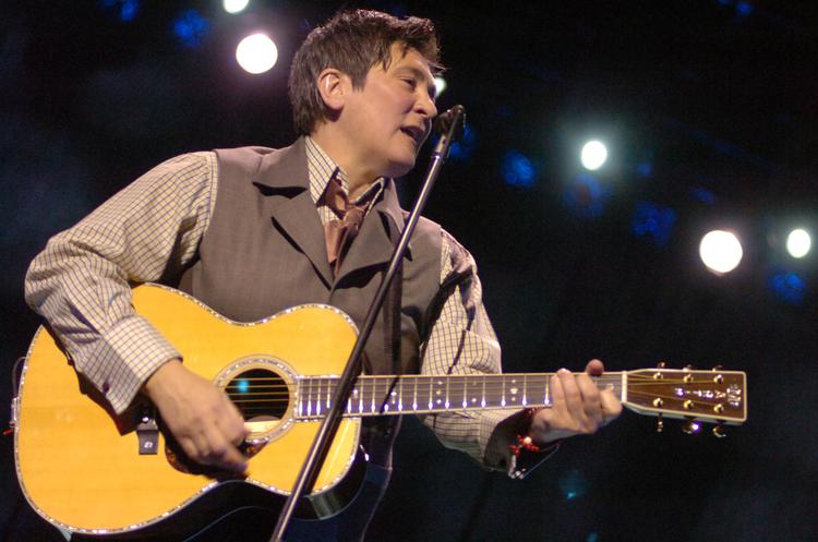     Canadiske k.d. lang var i en årrække blandt de hotteste kvindelige sangere. Men hun erkendte, at prisen for den enorme berømmelse var for stor, og droslede ned. Foto: Joe Gibbons/Ritzau Scanpix